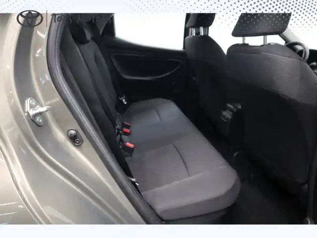 Toyota Yaris hybride 116h dynamic 1.5 116 ch — photo 23
