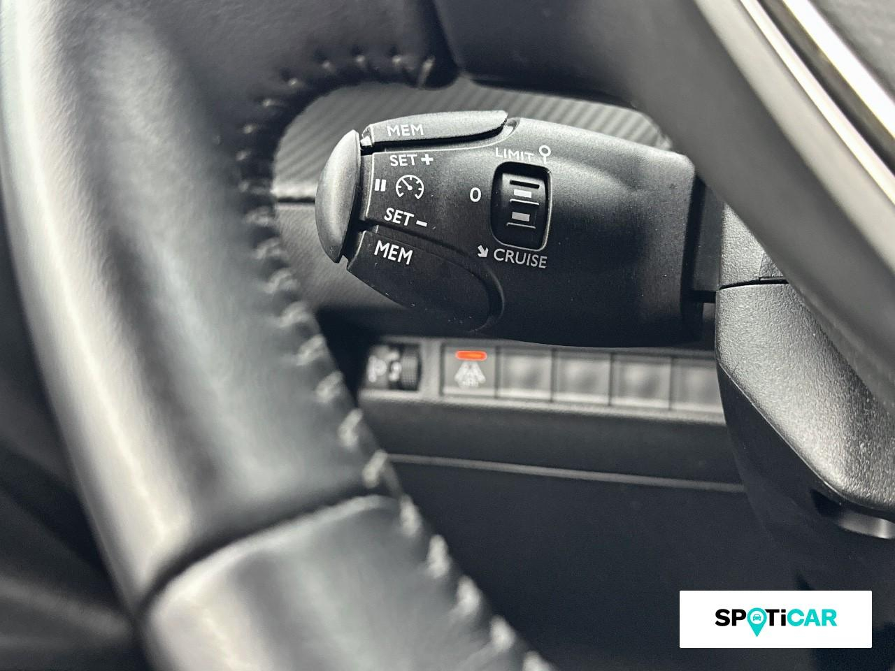 Peugeot 2008 1.2 puretech 100ch s&s style — photo 17