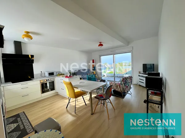 À VENDRE - Appartement au 2ème étage avec vue mer, 2 chambres à 10 mins de la mer - Pléneuf-Val-Andr