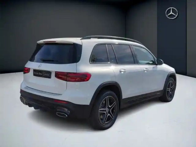 Mercedes Glb 200 d amg line — photo 5