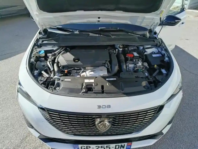 Peugeot 308 sw plug-in hybrid 195 ch e-dcs7 allure — photo 7
