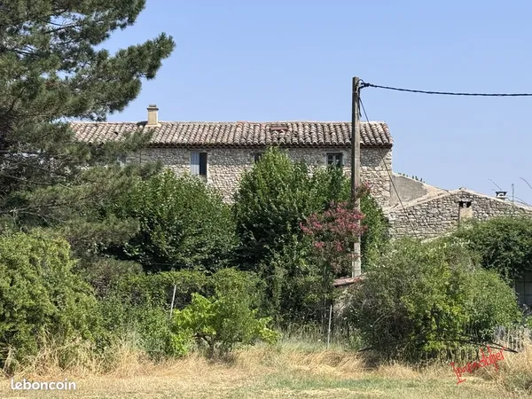 Mas 7 pièces 140 m²