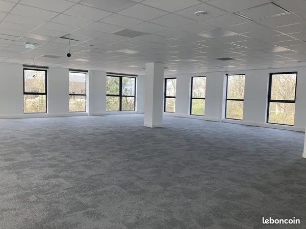 Bureaux 166 m² Mérignac