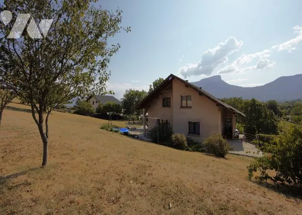 Maison 6 pièces 113 m²