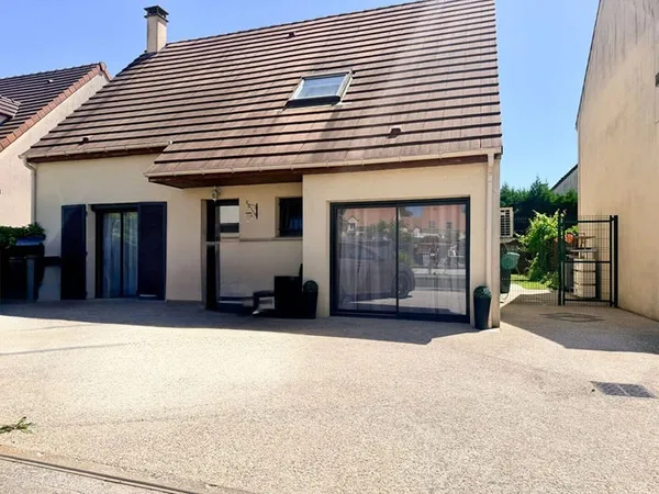 Maison 6 pièces 100 m²