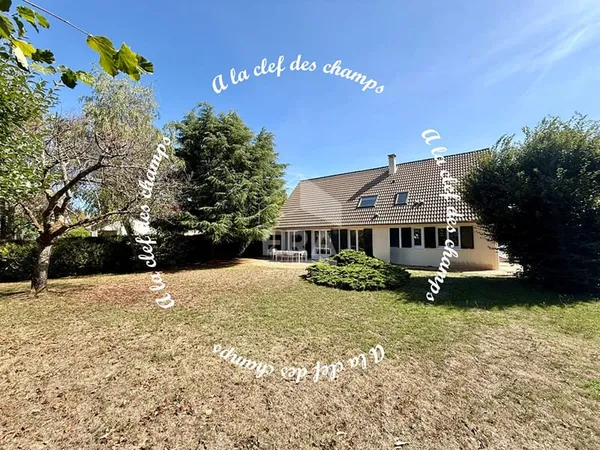 Maison Gometz La Ville 8 pièce(s) 200 m²