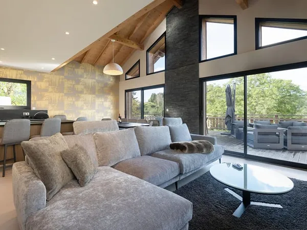 Chalet aux prestations haut de gamme avec vue sur le lac