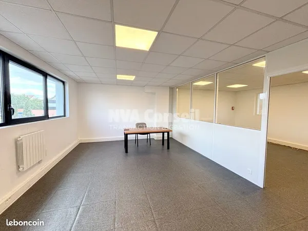 Bureaux 100 m² Herblay