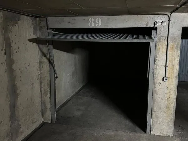 Box de stockage 12 m²