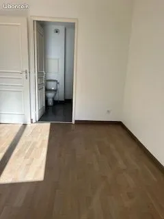 A VENDRE T2 de 39 m2 avec garage CRAPONNE Centre-ville