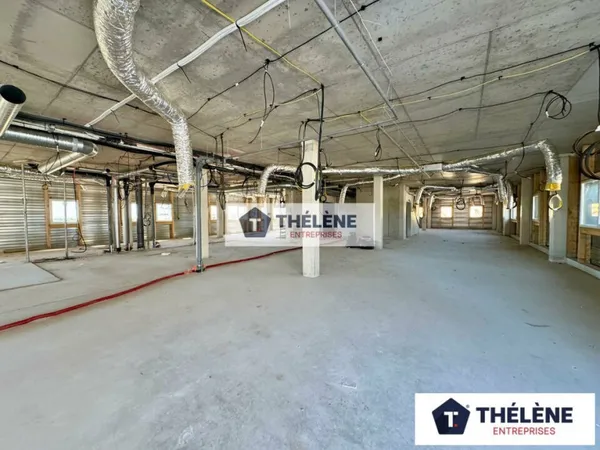 Bureaux 3 pièces 1362 m²