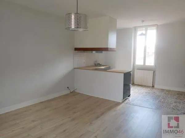 Appartement T3 centre-ville de CAHORS