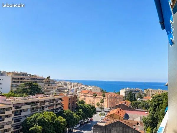 Cannes - 2 pièces entièrement rénové - vue mer