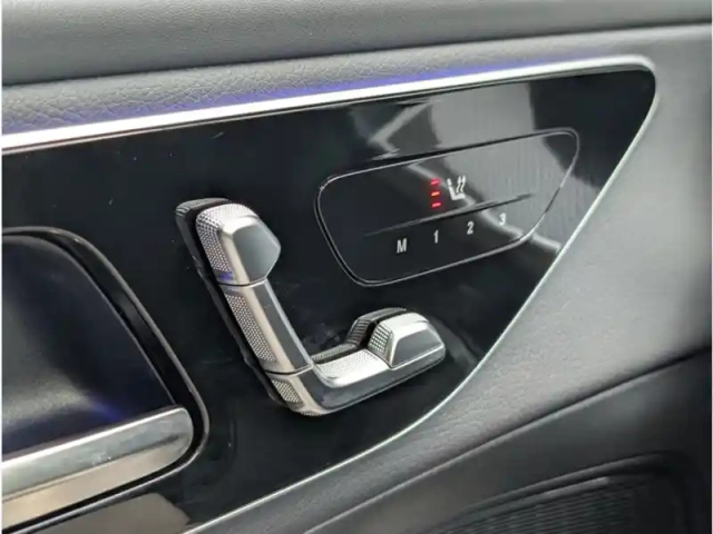 Mercedes Glc 300 de — photo 14