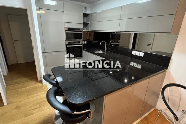 Appartement meublé 3 pièces 69 m²