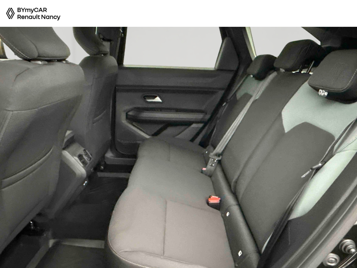 Dacia Bigster Tribrid 150 4x4 — photo 12