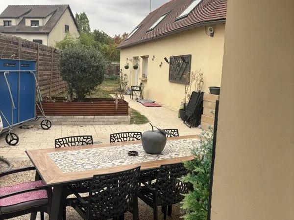 Maison180m2 + dépendance 39m2
