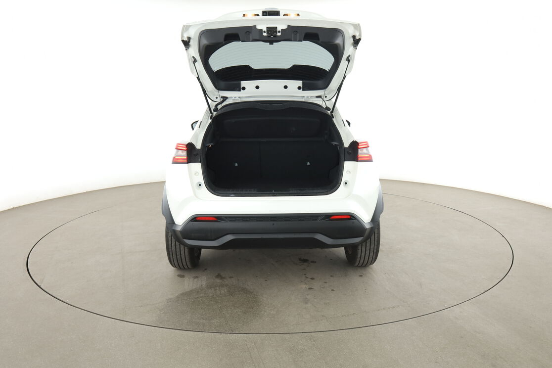 Nissan Juke 1.0 DIG-T N-Connecta DCT — photo 15