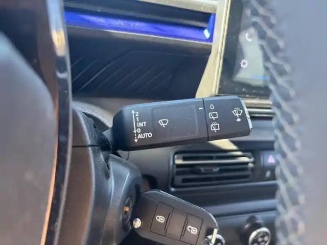 Citroën C3 turbo 100 ch bvm6 plus — photo 18