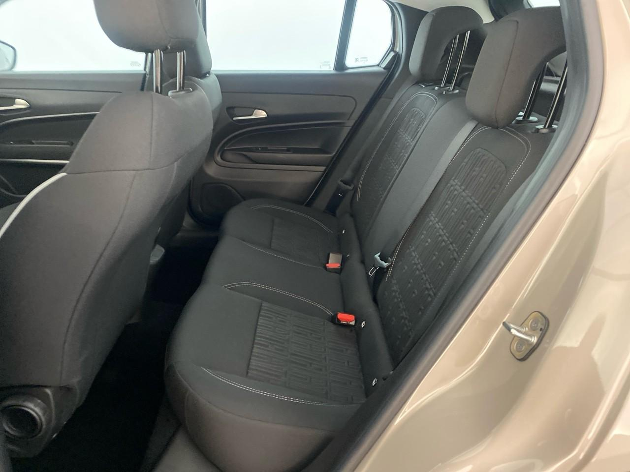 Fiat 600 t-gen 3 1.2 hybrid 145ch edct6 pop — photo 10