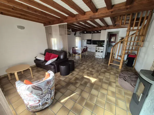 Maison de 70m2 à louer sur Sayat