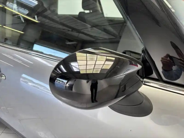 Mini Mini hatch 3 portes cooper 136 ch dkg7 — photo 15
