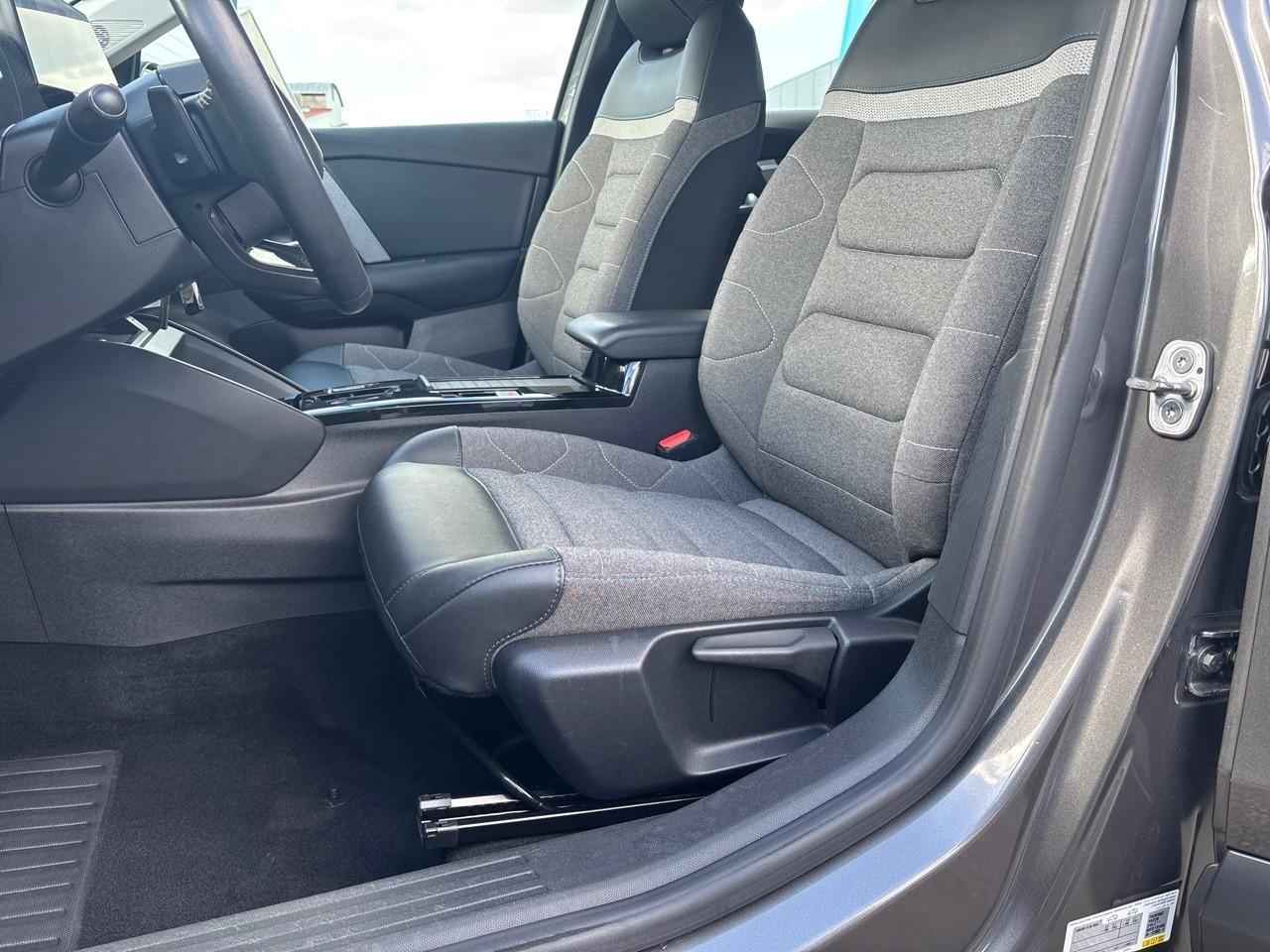 Citroën C4 bluehdi 130 s&s eat8 feel pack — photo 9
