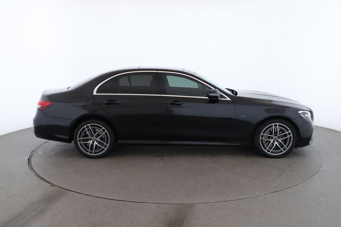 Mercedes-Benz Classe E 300 de AMG Line 9G-Tronic — photo 6