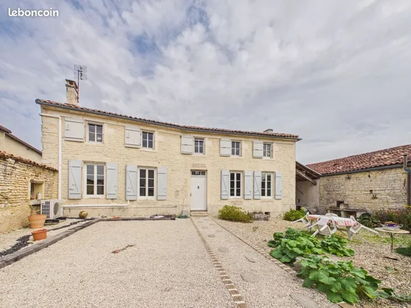 Maison 5 pièces 144 m²