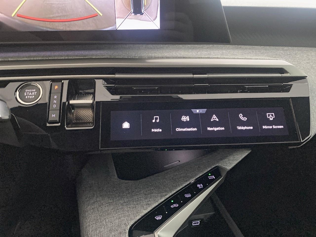 Peugeot 5008 hybrid 145 ch e-dcs6 allure — photo 17