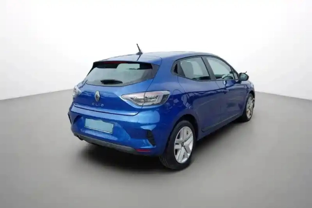 Renault Clio blue dci 100 ch gsr2 — photo 6
