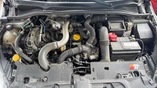 Renault Clio RS Cup 1.6 Turbo 200 EDC6 - N/A – 2018 – 114491 km – Essence – Boîte Automatique — photo 43