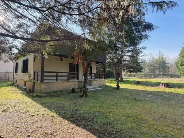 Maison Salbris 4 pièce(s)