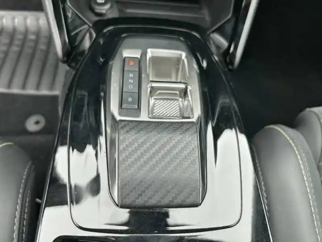 Peugeot 208 electrique 50 kwh 136ch — photo 14