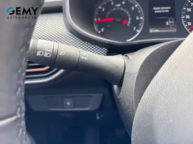 Dacia Sandero tce 110 — photo 17