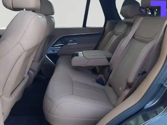 Land Rover Range Rover swb p550e phev awd — photo 55