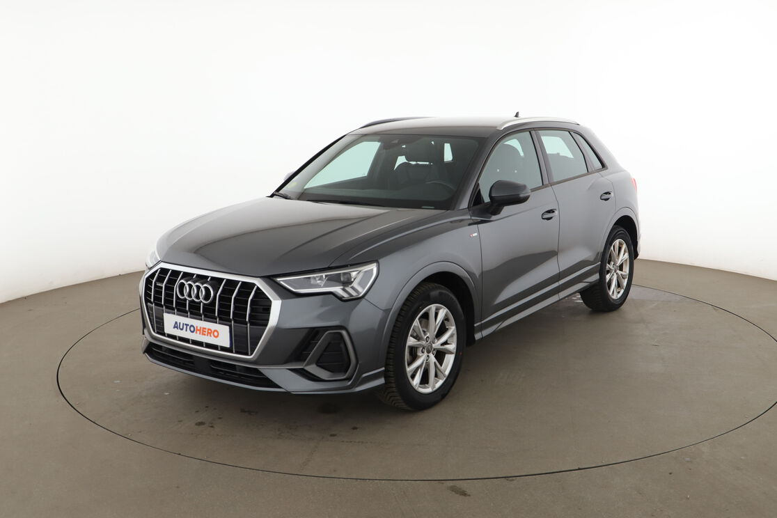 Audi Q3 35 TDI S Line Quattro — photo 1