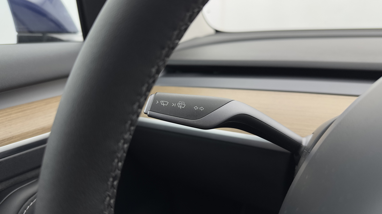 Tesla MODEL 3 Autonomie Standard Plus RWD — photo 13