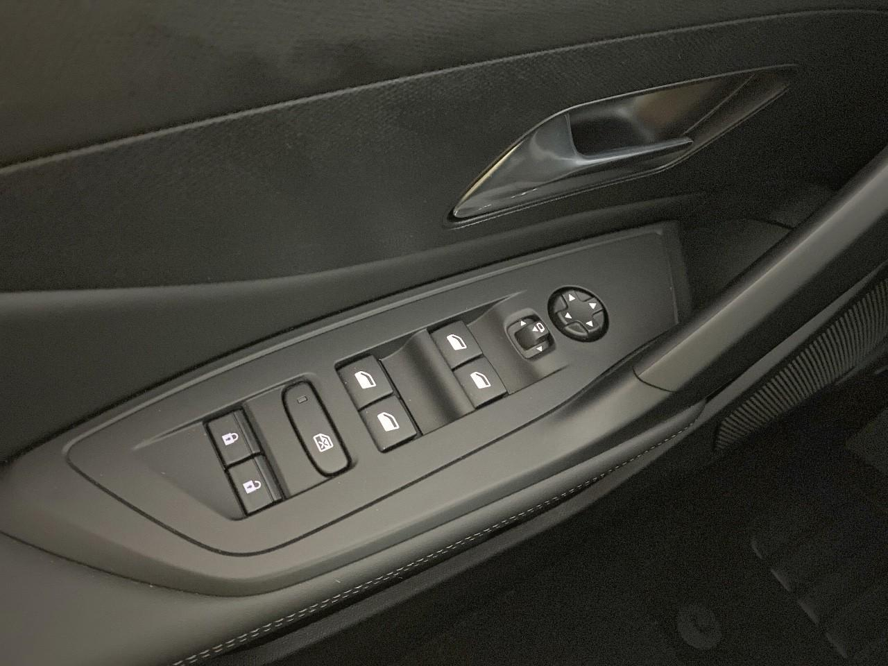 Peugeot 408 electrique 58 kwh 210 ch allure — photo 20