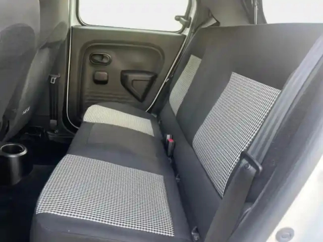 Renault Twingo e-tech electric authentic r80 achat intégral soh 93% — photo 12