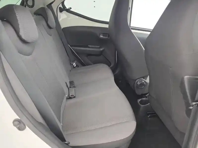 Toyota Aygo 1.0 vvt-i — photo 104