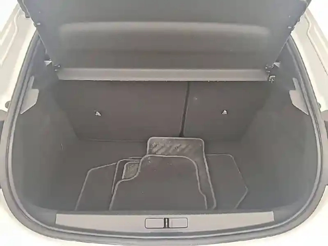 Peugeot 208 puretech 100 s&amp;s bvm6 — photo 6