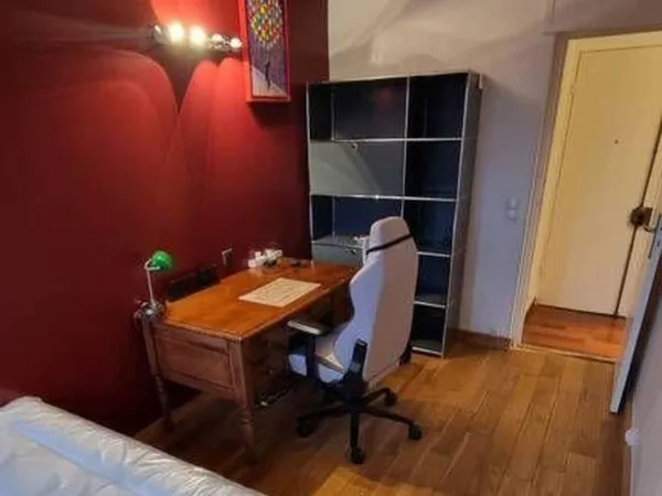 Chambre meublée 15m² dans coloc calme à Nanterre