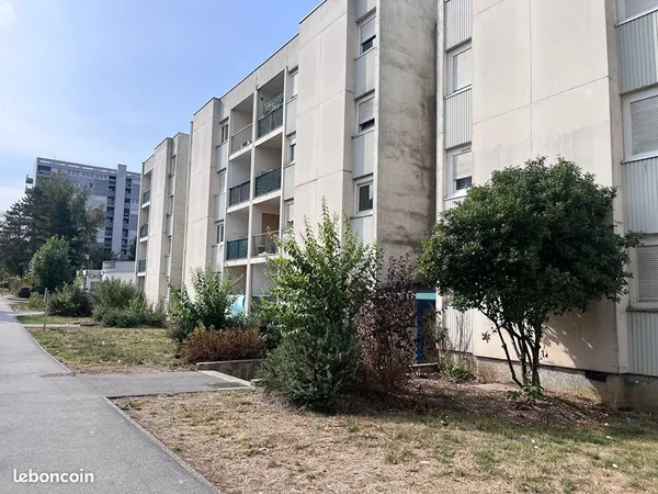 Appartement 4 pièces 80 m²