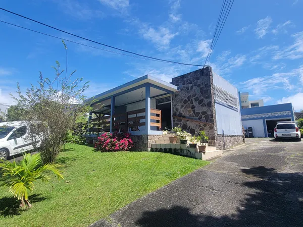 Maison 7 pièces 180 m²