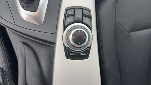 BMW Serie 3 2.0 320d 190 - Lounge – 2016 – 87840 km – Diesel – Boîte Automatique — photo 17