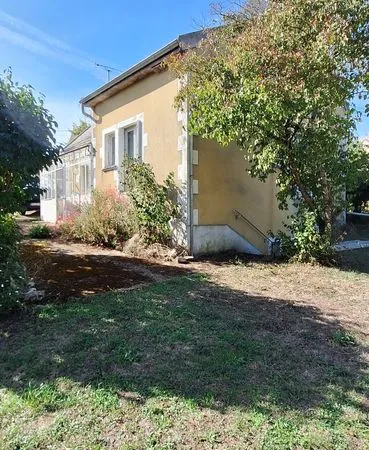 Maison - 5 pièces - 101 m² - située entre Varzy et Clamecy