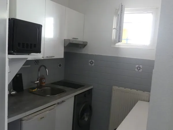 Studio meublé 20m² - proche tram & écoles - Mulhouse