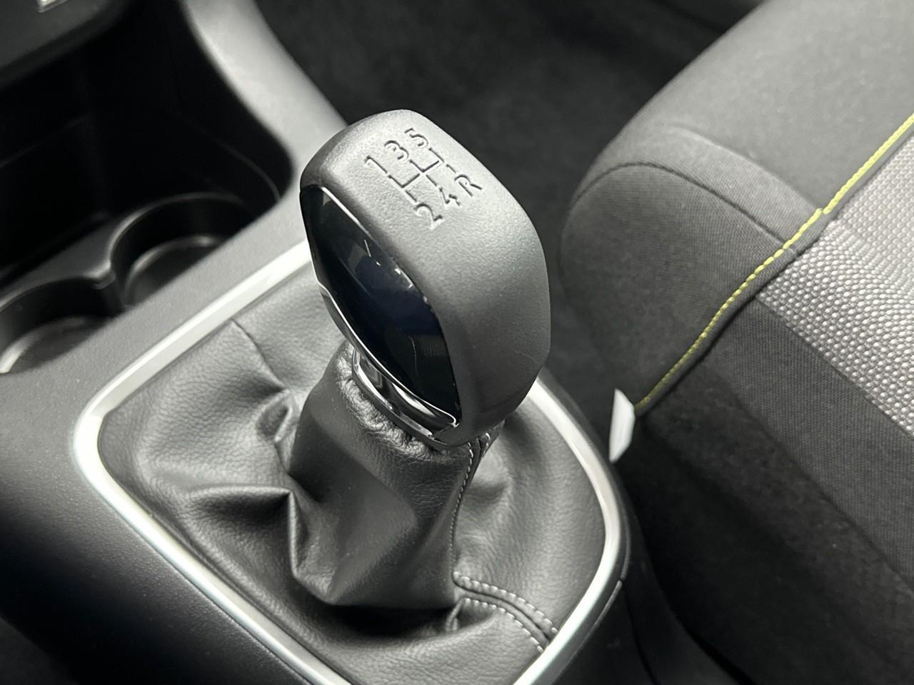Citroën C3 puretech 83 s&s bvm5 c-series — photo 27