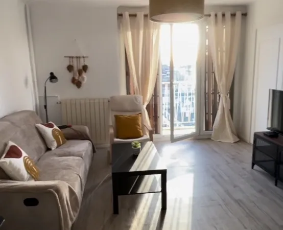 Loue chambre climatisée en colocation - 3 chambres, 65m², Marseille 5ème